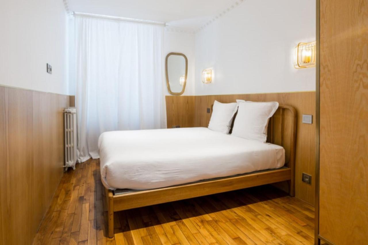 Rose Bourbon 3* Parigi