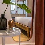 Hotel Rose Bourbon Paris